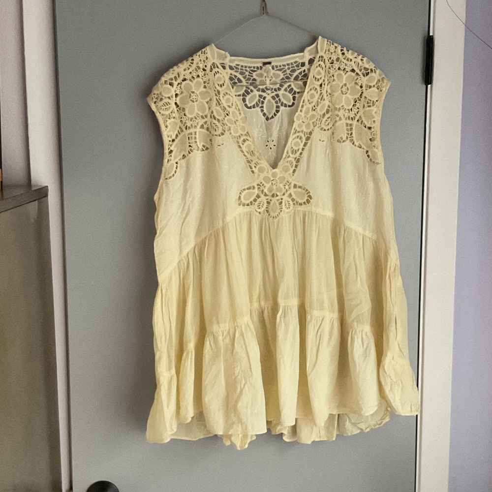 Free People Cream Crochet Detail, size S